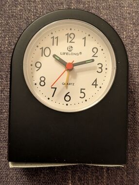Lifelong Analog Dome Quartz Clock